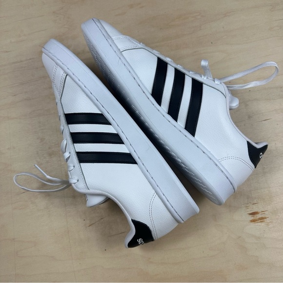 Adidas sneakers - Picture 4 of 13